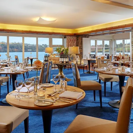 Trident Hotel 4*