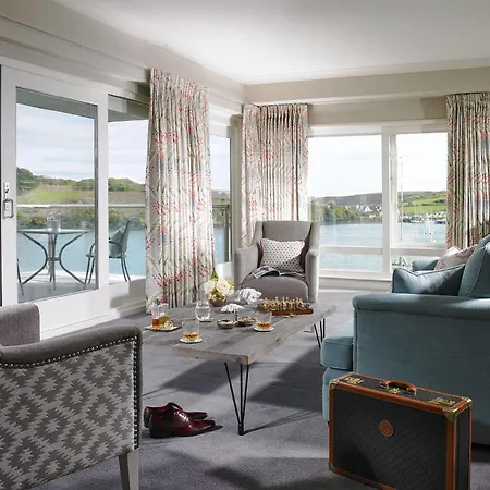 Hotel Trident